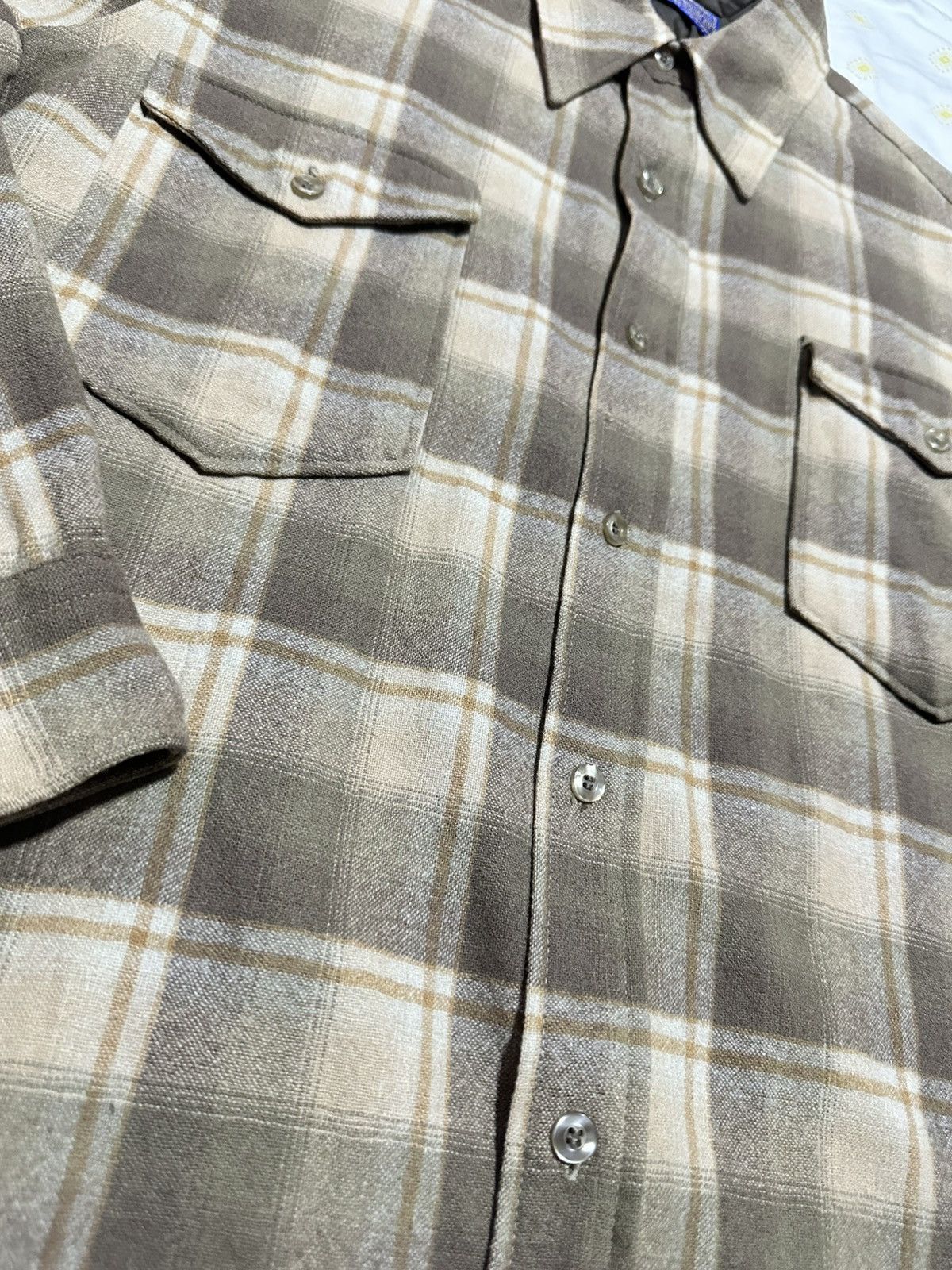 Pendleton Vtg 60s Pendelton Wool shadow plaid long sleeve Size US M / EU 48-50 / 2 - 5 Thumbnail