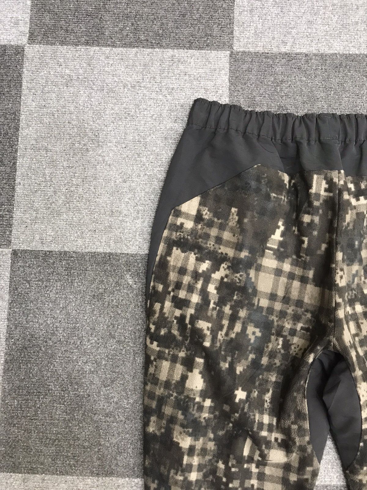 Adidas × White Mountaineering White Mountaineering X adidas Hybrid Track Pant Size US 32 / EU 48 - 18 Thumbnail
