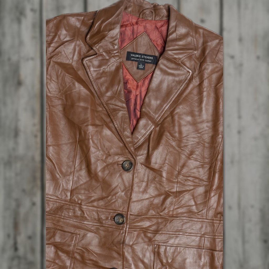 Vintage Vintage Valerie Stevens Genuine Lamb Leather Large Brown Jacket User: Vintage Valerie Stevens Genuine Lamb Leather Large Brown Jacket Size US L / EU 52-54 / 3 - 1 Thumbnail