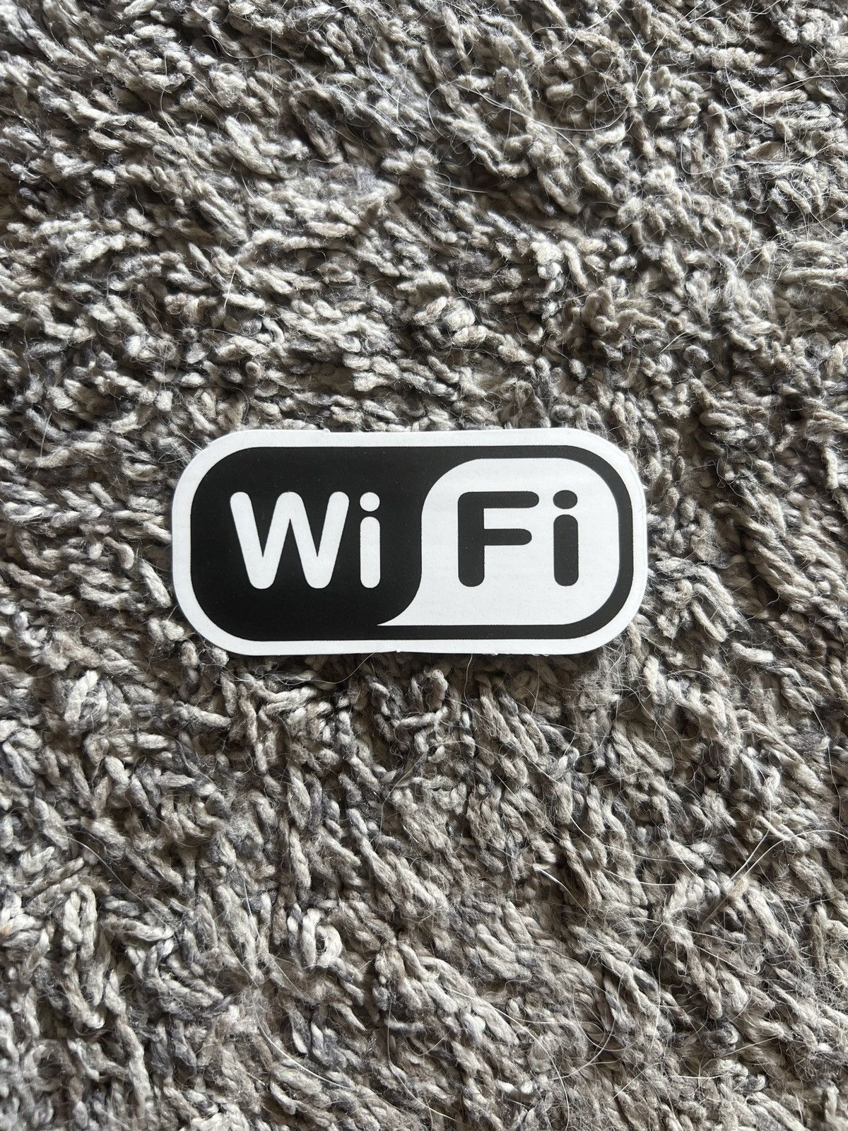 Hypebeast × Vintage WiFi Sticker Size ONE SIZE - 1 Thumbnail