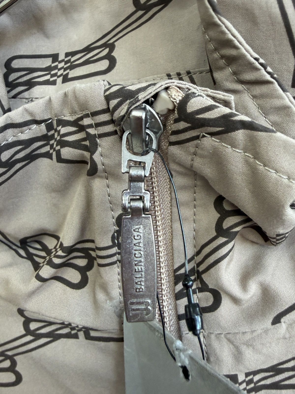 Balenciaga Balenciaga Monogram Track Jacket Brown Size US XXS / EU 40 - 3 Thumbnail