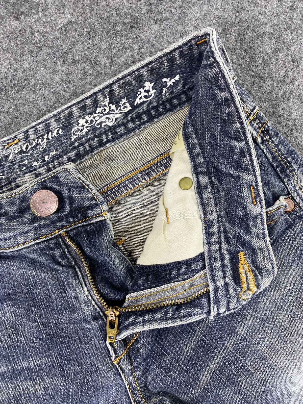 Japanese Brand × Jean Japanese Brand Wash Jeans - J996 Size 27" / US 4 / IT 40 - 8 Thumbnail