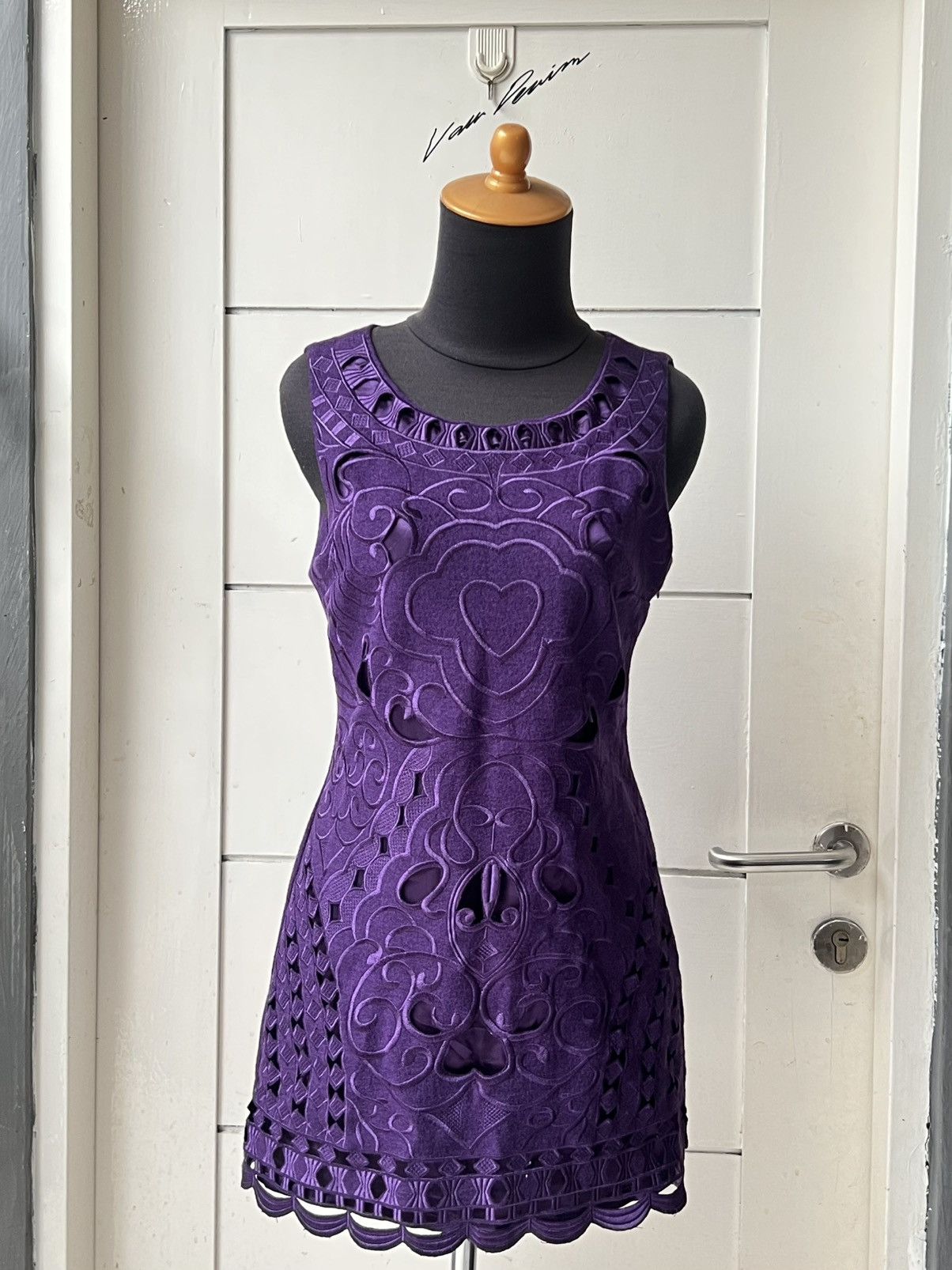Bcbgmaxazria BCBG MAX AZRIA Purple Mini Dress Size XS / US 0-2 / IT 36-38 - 1 Thumbnail