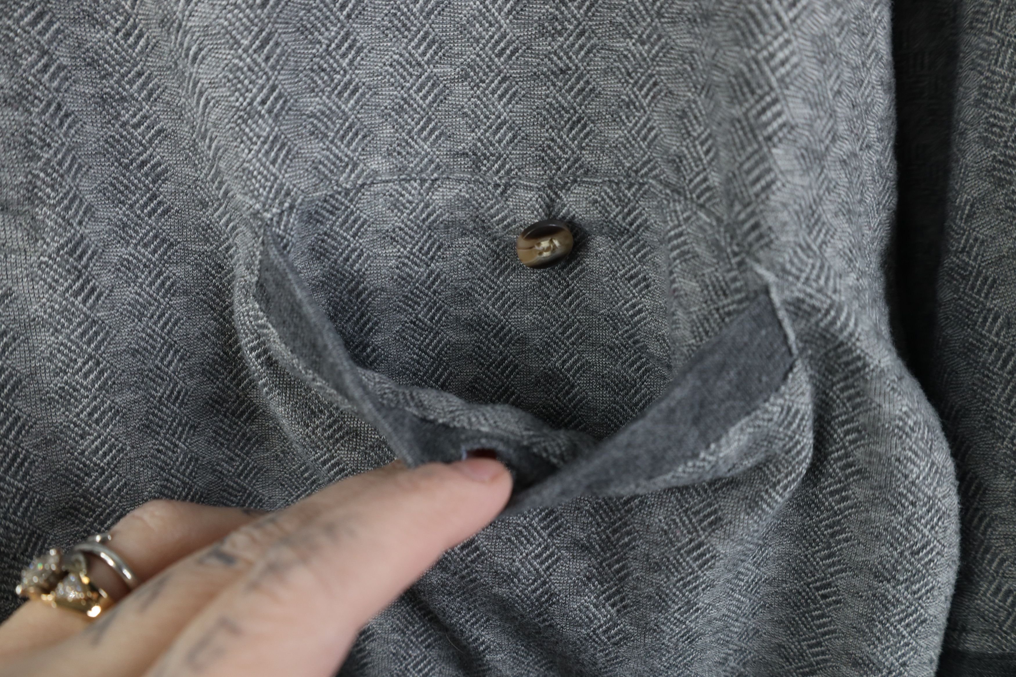 Vintage Vintage 90s Streetwear Geometric Pullover Polo Shirt Gray Size US L / EU 52-54 / 3 - 5 Thumbnail
