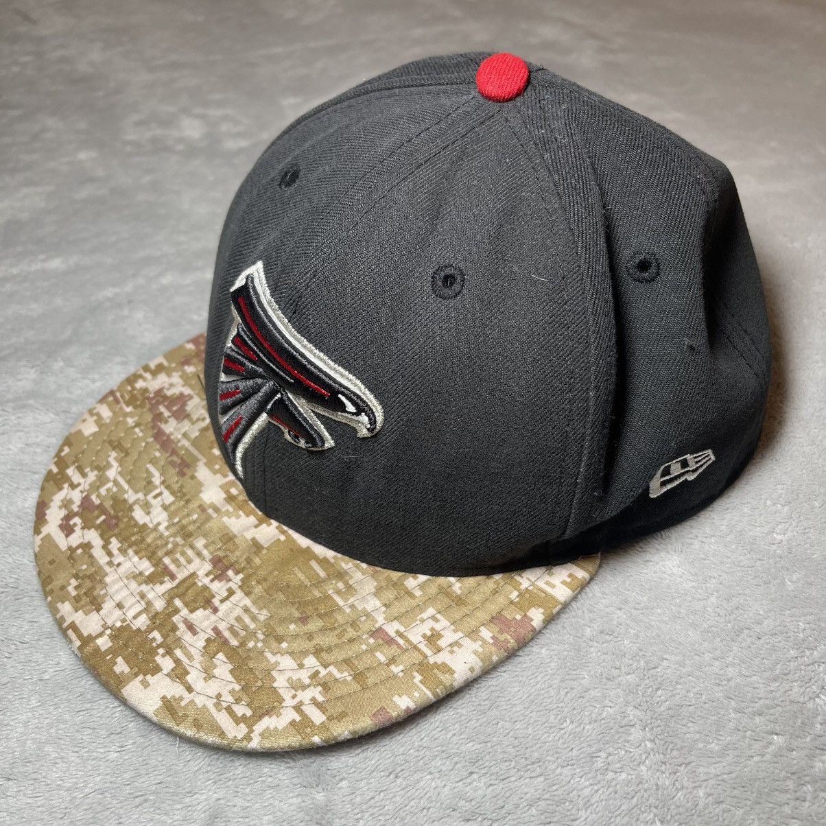 New Era Atlanta Falcons New Era 59FIFTY NFL Hat 7 1/8 Digital Camo Size ONE SIZE - 2 Thumbnail