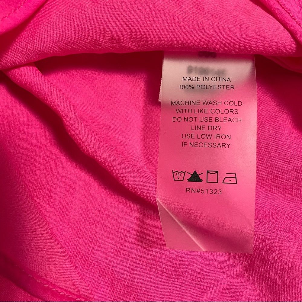 Vince Camuto NWT New Vince Camuto Pink Rumpled Satin Sleeveless Blouse S Size XS / US 0-2 / IT 36-38 - 8 Thumbnail