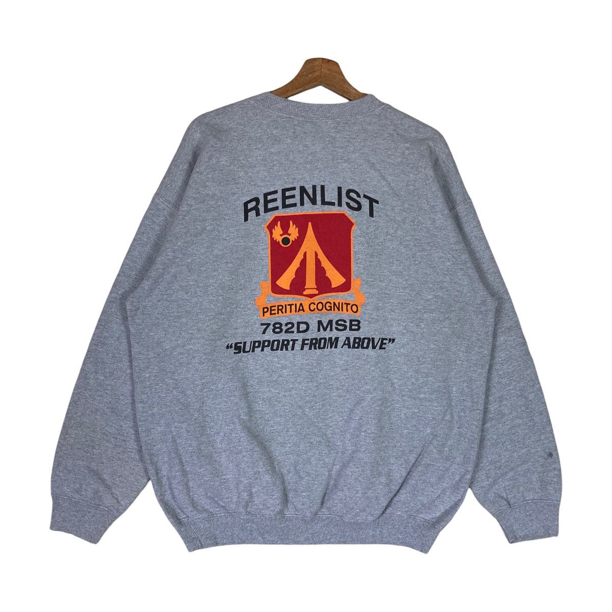 Gildan Vintage Gildan Para Trooper Pullover Jumper Sweatshirt Size US L / EU 52-54 / 3 - 5 Thumbnail