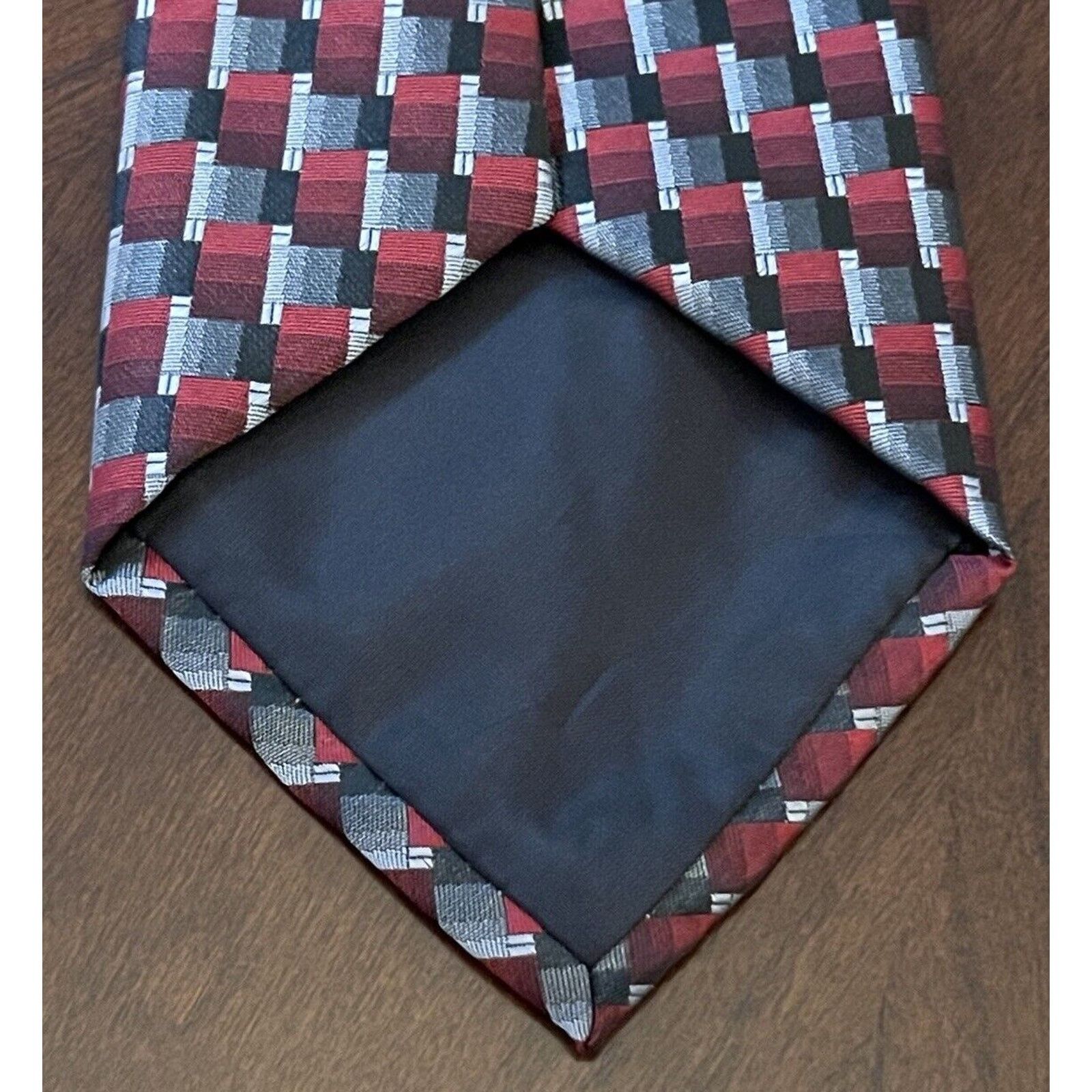 Croft & Barrow Croft & Barrow Red Gray Black 100% Polyester Made In China Size ONE SIZE - 2 Thumbnail