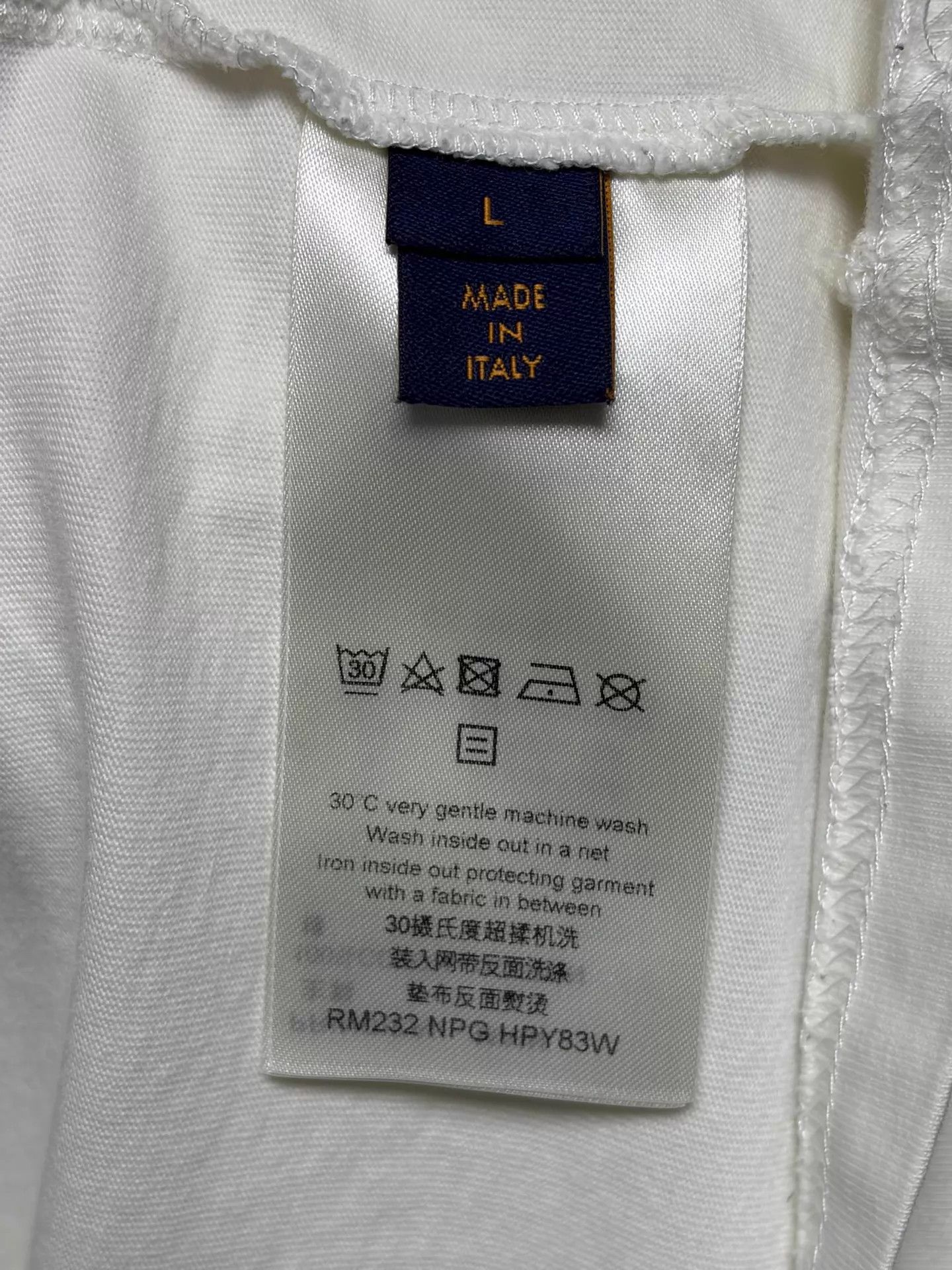 Louis Vuitton LV white short-sleeve T-shirt L like new Size US L / EU 52-54 / 3 - 4 Thumbnail