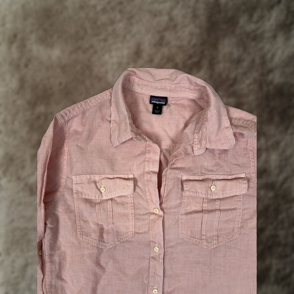 Patagonia Patagonia Shirt Womens Small Red Striped Button Front Long Sleeve Cotton Size S / US 4 / IT 40 - 1 Thumbnail
