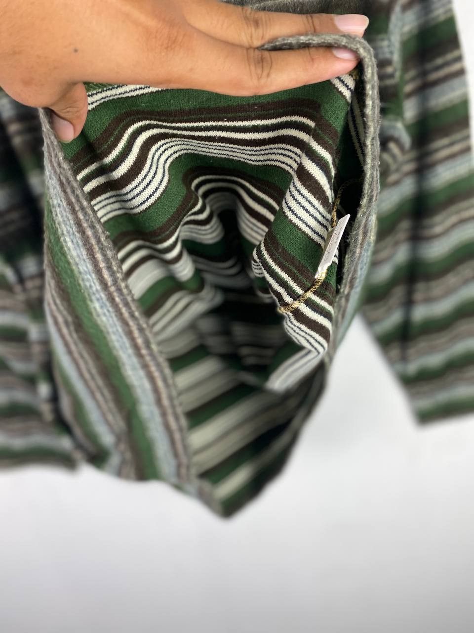 Japanese Brand Japanese brand striped wool sweatshirt nice design Size US M / EU 48-50 / 2 - 3 Thumbnail