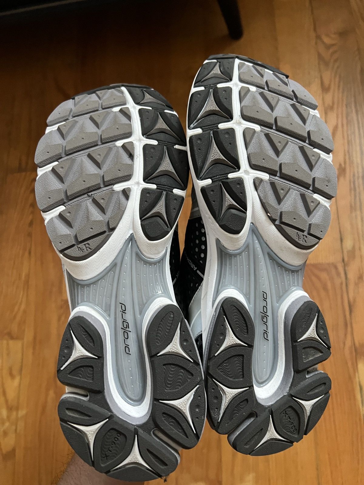 Saucony Saucony Progrid Triumph 4 grey silver Size US 11.5 / EU 44-45 - 8 Thumbnail