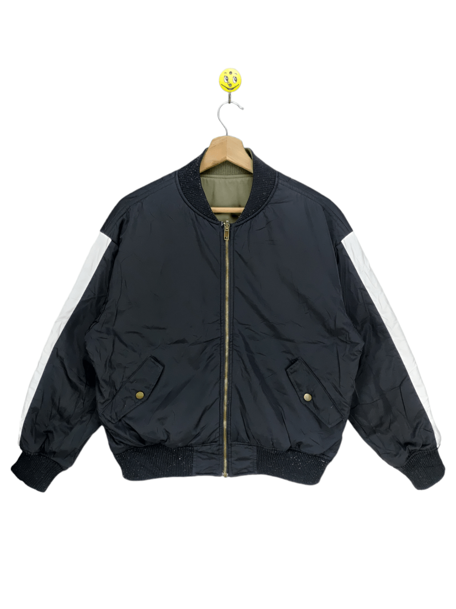 Japanese Brand Steals🔥Bomber Jacket Reversible by INGNI Size US M / EU 48-50 / 2 - 4 Thumbnail