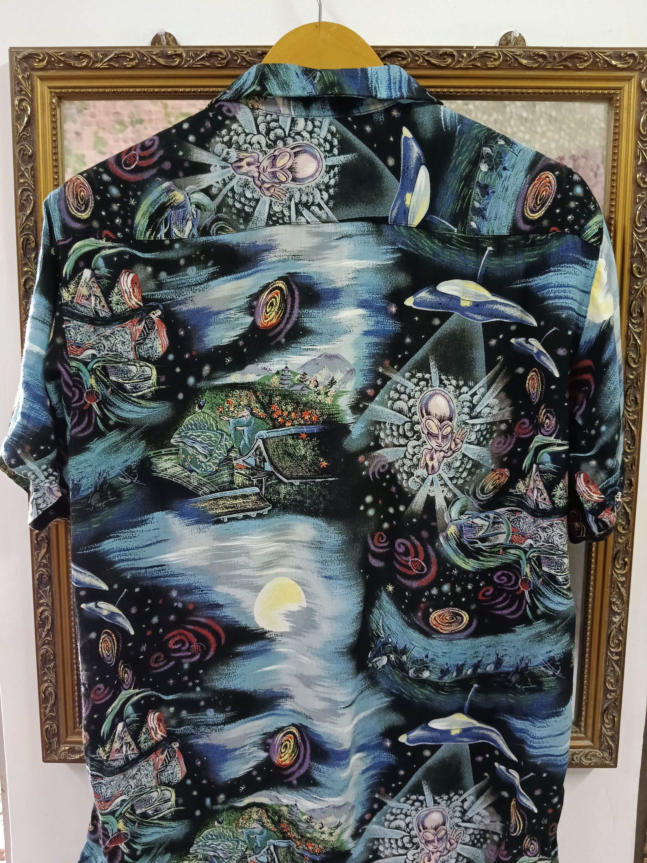 Japanese Brand RAYON WAYNE ALLIEN MOTIF Size US M / EU 48-50 / 2 - 3 Thumbnail