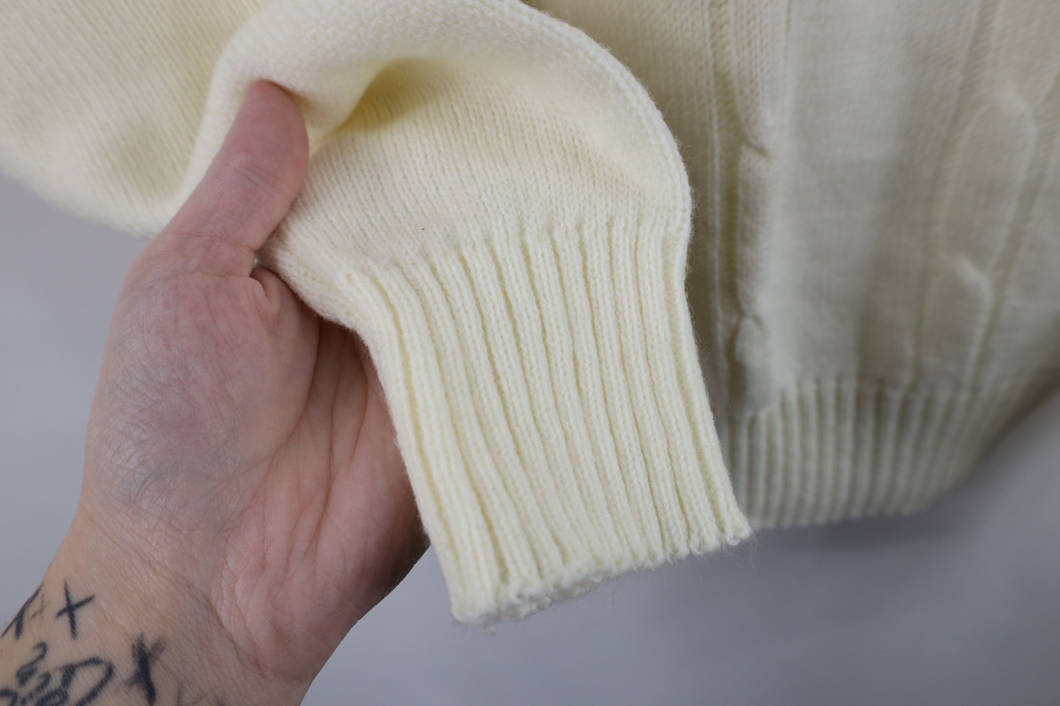 Vintage Vintage 70s Streetwear Cable Knit Crewneck Sweater Cream Size L / US 10 / IT 46 - 6 Thumbnail