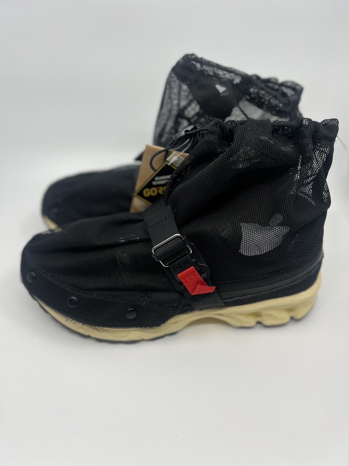 Asics Gel Kayano 14 GTX Size US 9.5 / EU 42-43 - 2 Thumbnail