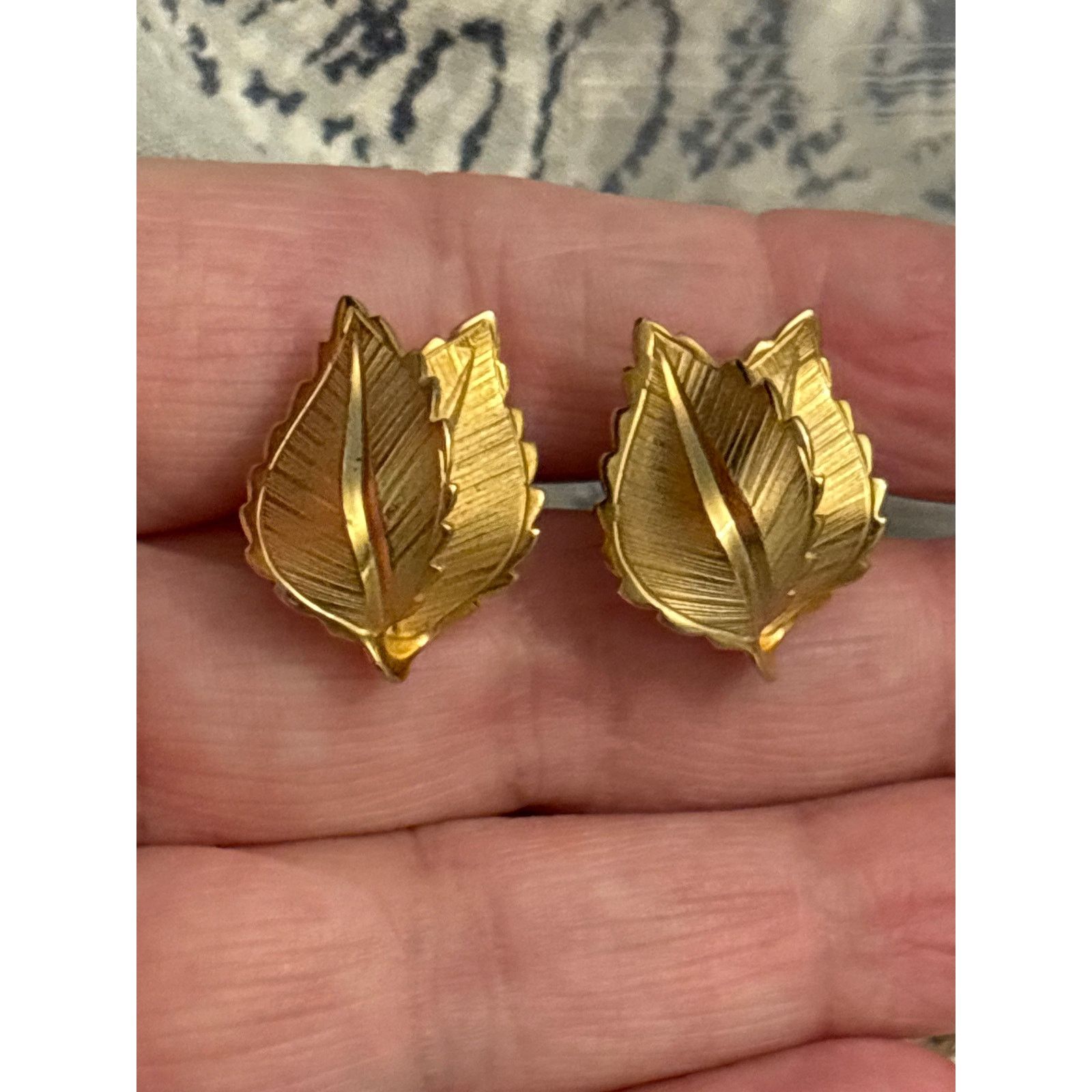 Other Vintage Signed GIOVANNI Double Leaf CLIP ON Earrings Size ONE SIZE - 18 Thumbnail
