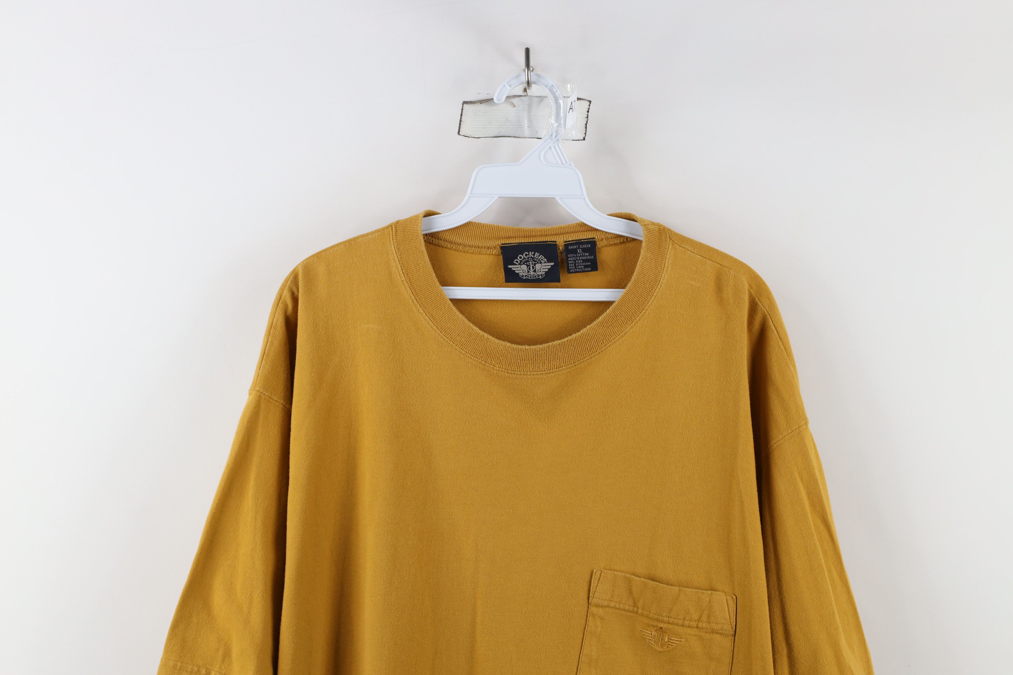 Vintage Vintage 90s Streetwear Fit Pocket T-Shirt Yellow Cotton Size US XL / EU 56 / 4 - 2 Thumbnail