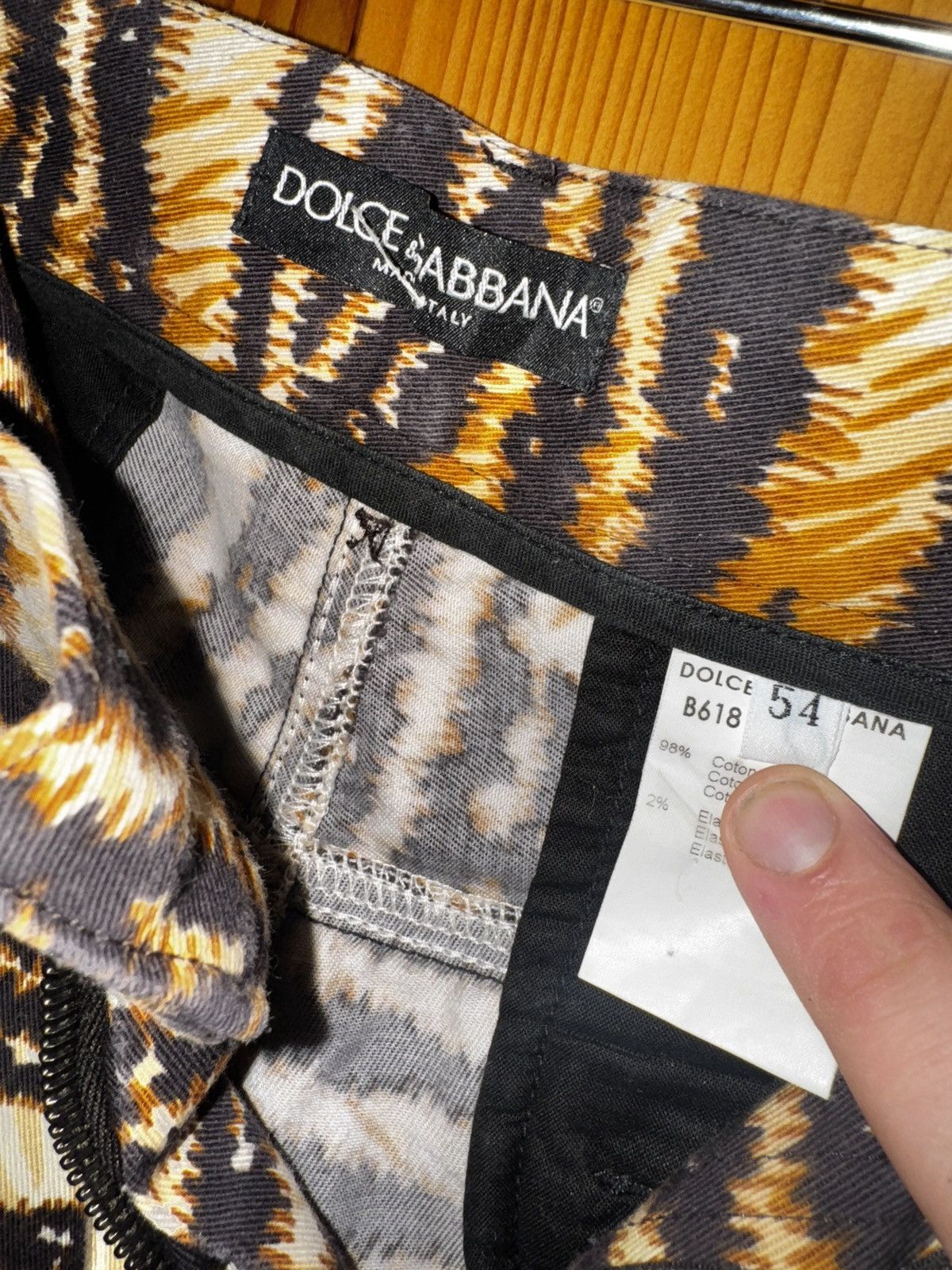 Dolce & Gabbana Vintage Dolce Gabbana Tiger Print Pants Size US 38 / EU 54 - 3 Thumbnail