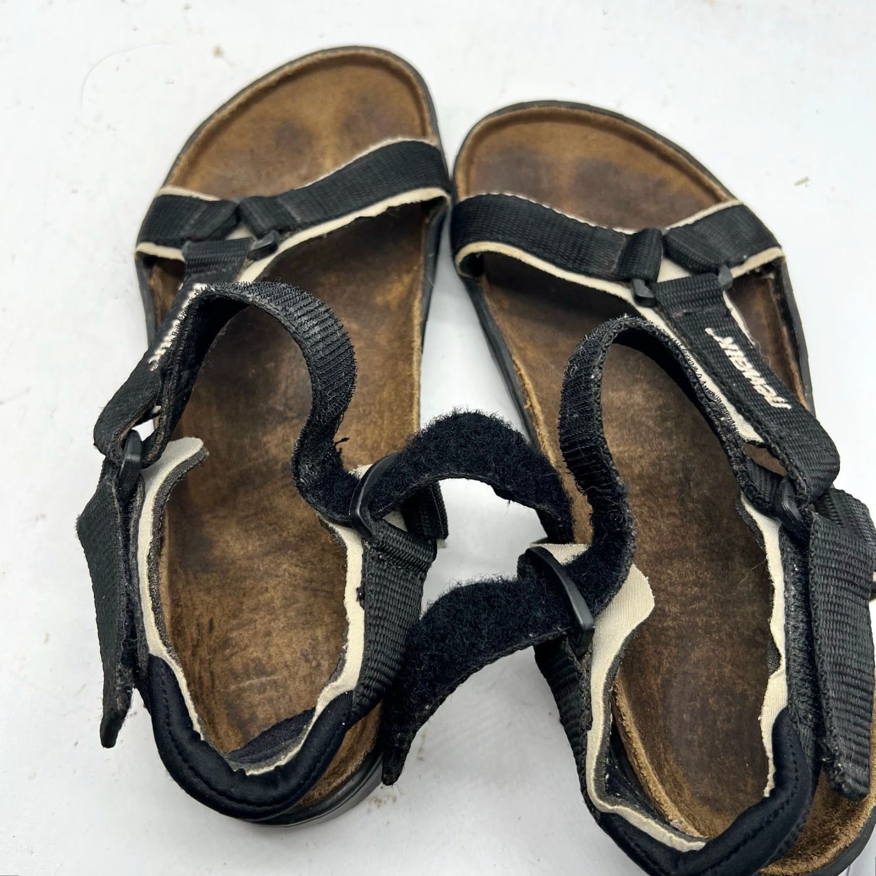 Birkenstock Birkenstock Sandals Womens 6.5 Slingback Rubber Sole Black Size US 7 / IT 37 - 6 Thumbnail