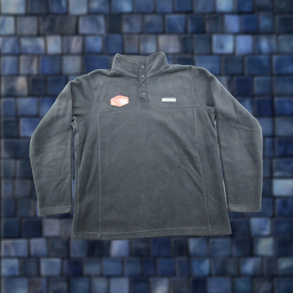 Logo 7 Columbia Mens Black Full Zip Fleece Jacket Size L Logo Zipper Regular Stand-Up Collar Outdoor Hiking Walking 90s Event Vintage N/A Size US L / EU 52-54 / 3 - 1 Thumbnail