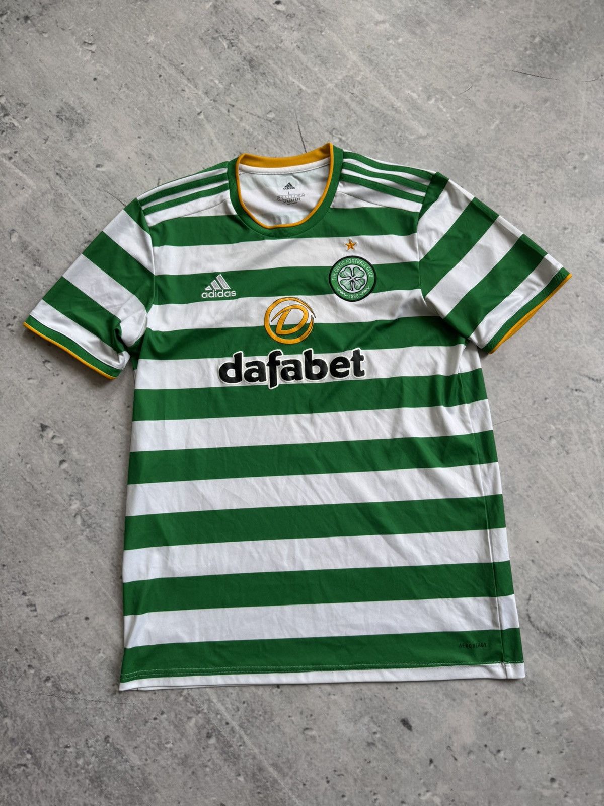 Adidas × Other Adidas 2020 Celtic football jersey Size US L / EU 52-54 / 3 - 1 Thumbnail