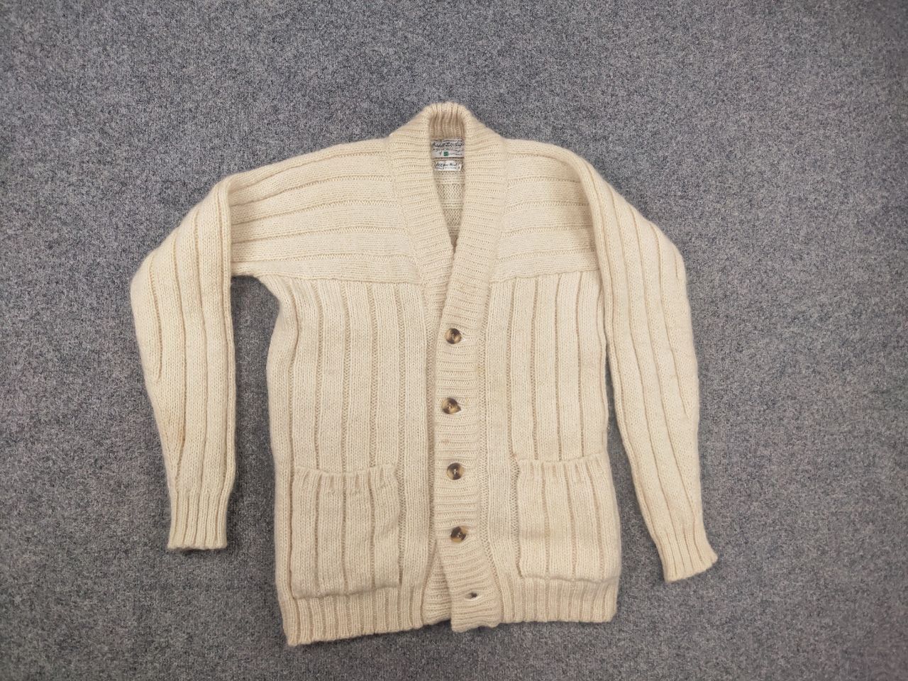 Vintage Vintage 50's Marshall Field & Company Knit Button Cardigan Size US M / EU 48-50 / 2 - 2 Thumbnail