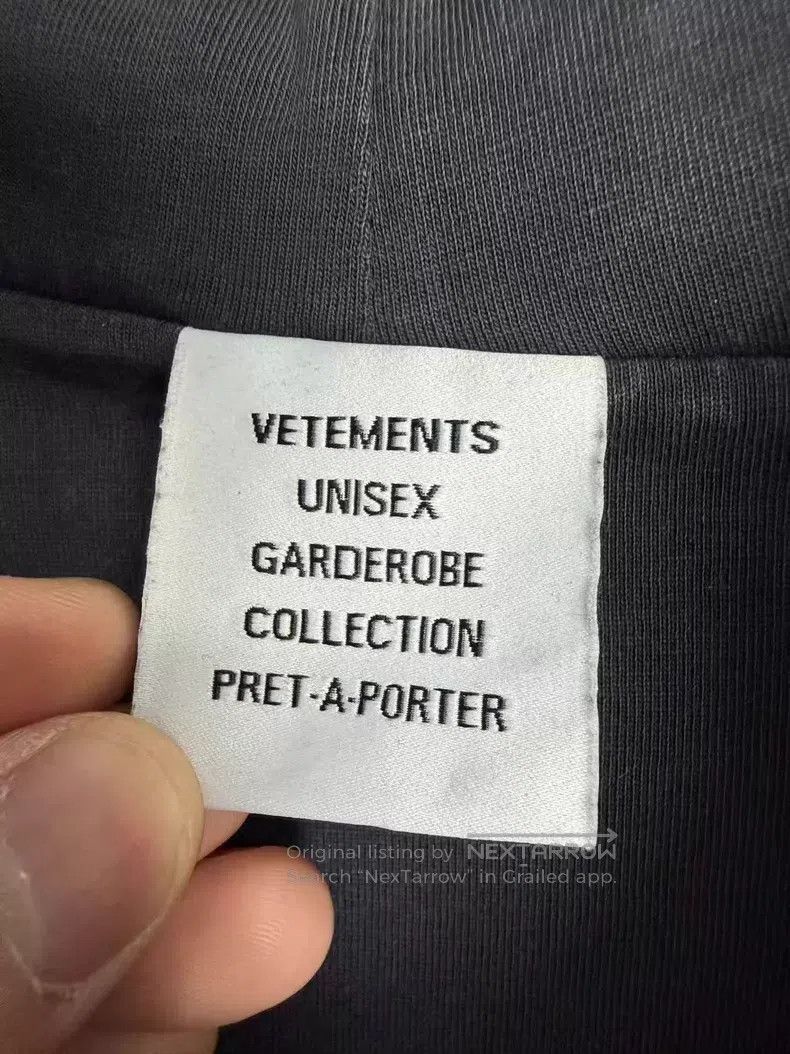 Vetements VETEMENTS Distressed Hooded Zip-Up Hoodie Size US S / EU 44-46 / 1 - 5 Thumbnail