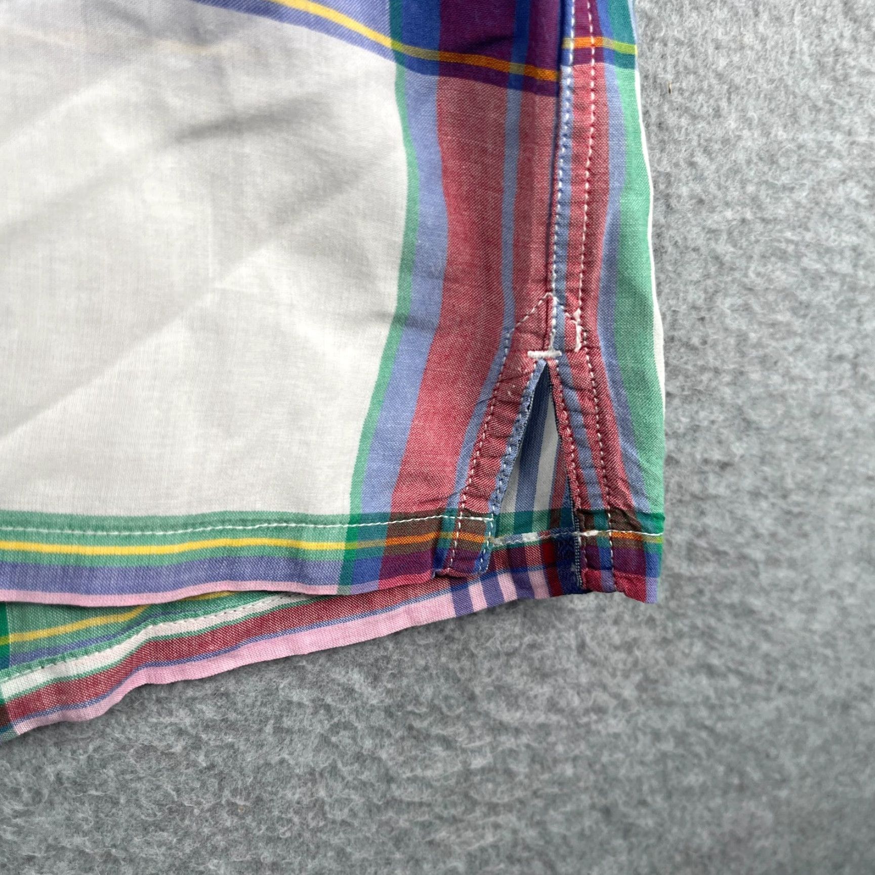 Tommy Hilfiger Tommy Hilfiger Shirt Button-Up Short Sleeve Mens 2XL White Colorful Plaid Pocket Size US XXL / EU 58 / 5 - 2 Thumbnail