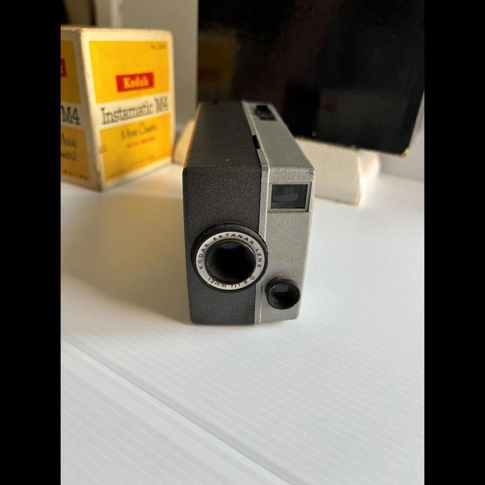 Kodak Kodak Instamatic M4 Movie Camera w/ Box Vintage Size ONE SIZE - 8 Thumbnail
