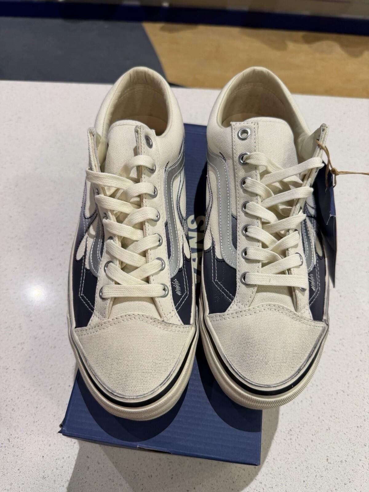 Vans Vans Old Skool 36 Flame Archive Pack Marshmallow (11.5) Size US 11.5 / EU 44-45 - 9 Thumbnail