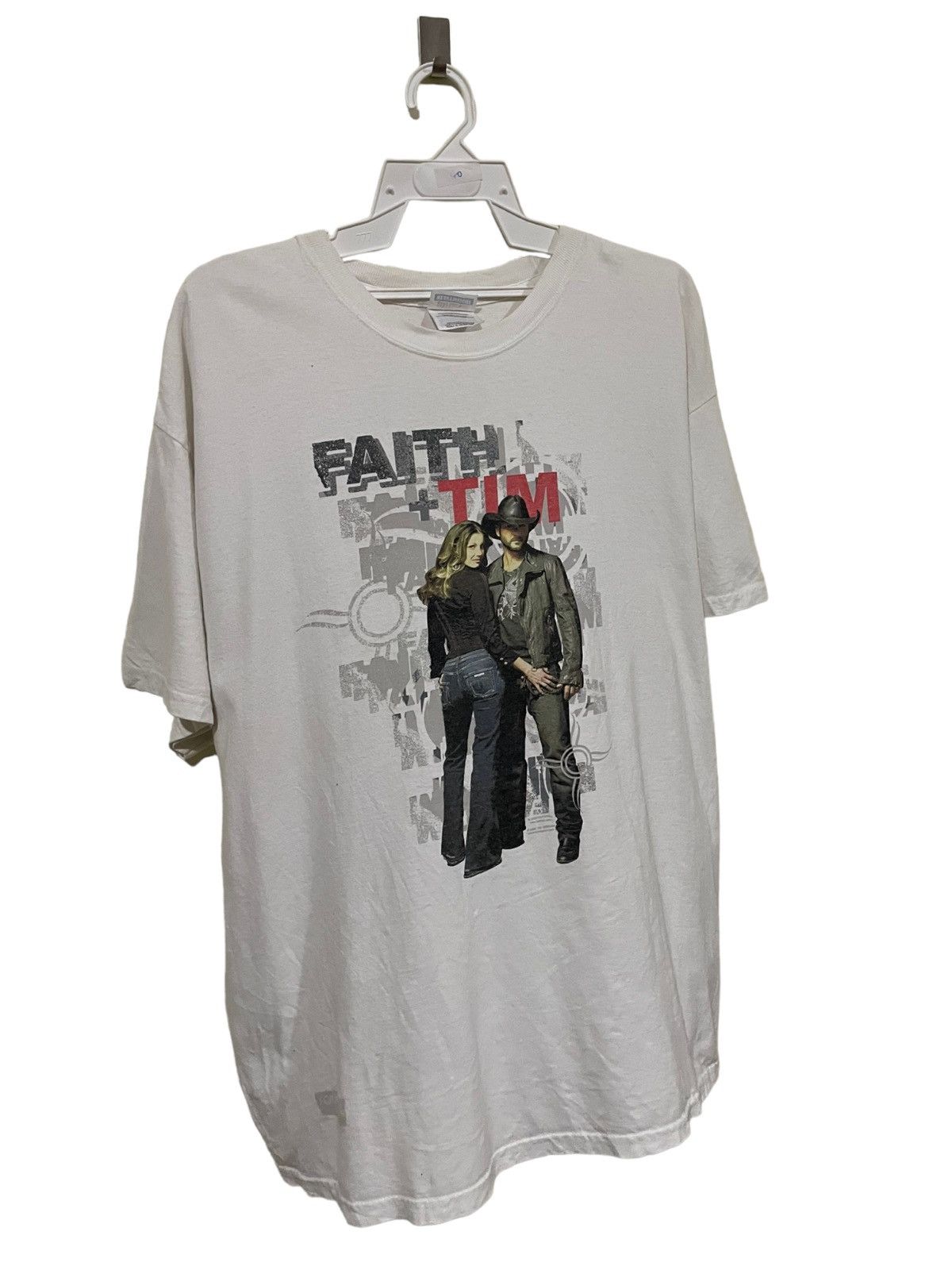 Band Tees × Country Road × Vintage Vintage Faith Hill & Tim Mcgraw Concert Distressed Tee Size US XL / EU 56 / 4 - 2 Thumbnail