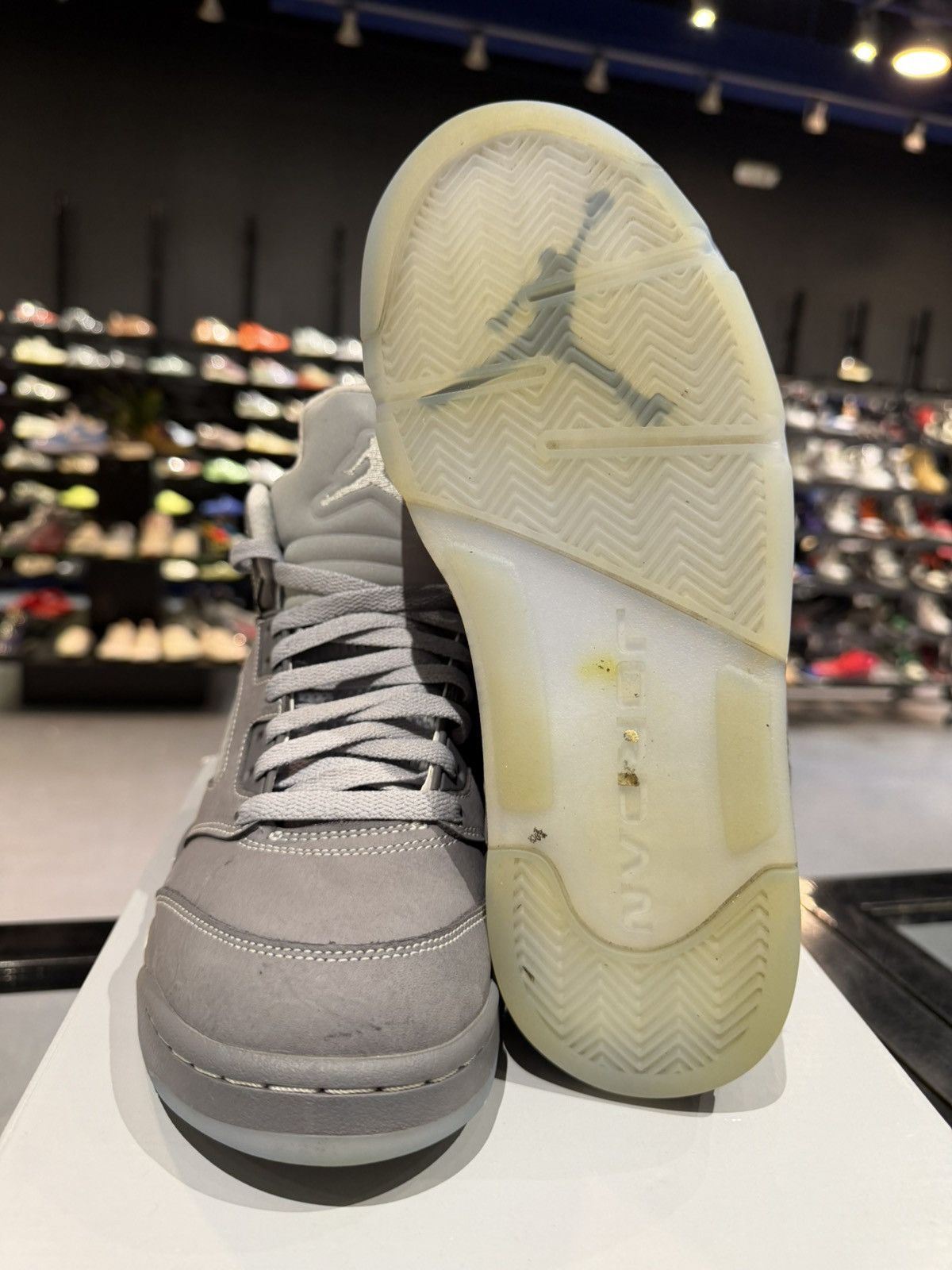 Jordan Brand Size 7.5 - Jordan 5 Retro Wolf Grey Size US 7.5 / EU 40-41 - 8 Thumbnail
