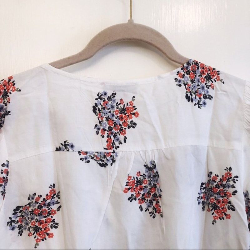 Loft LOFT White Floral Knot Front Shirt Size XS / US 0-2 / IT 36-38 - 6 Thumbnail