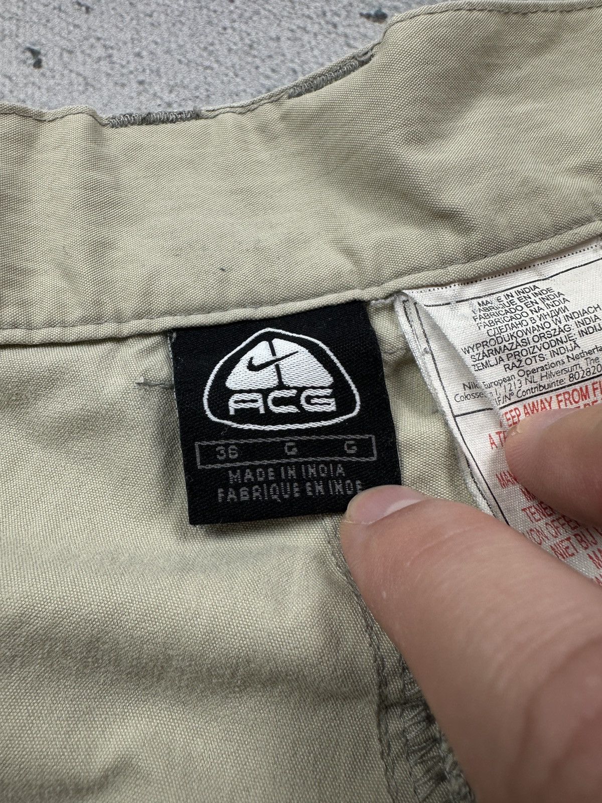 Nike ACG 90s Nike ACG Cargo Shorts 00s Vintage Hiking y2k Outdoor Size US 36 / EU 52 - 13 Thumbnail