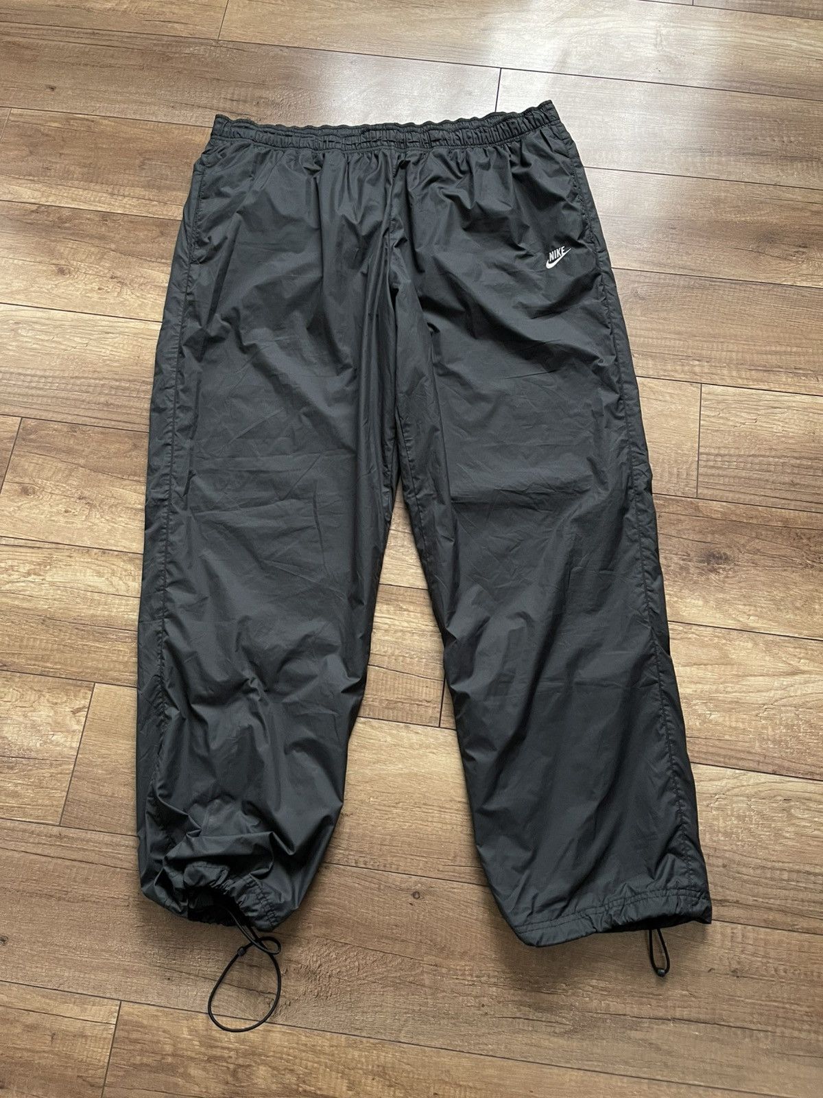 Nike Nike Vintage Nylon Track Pants Sweatpants 90s Size US 38 / EU 54 - 1 Thumbnail