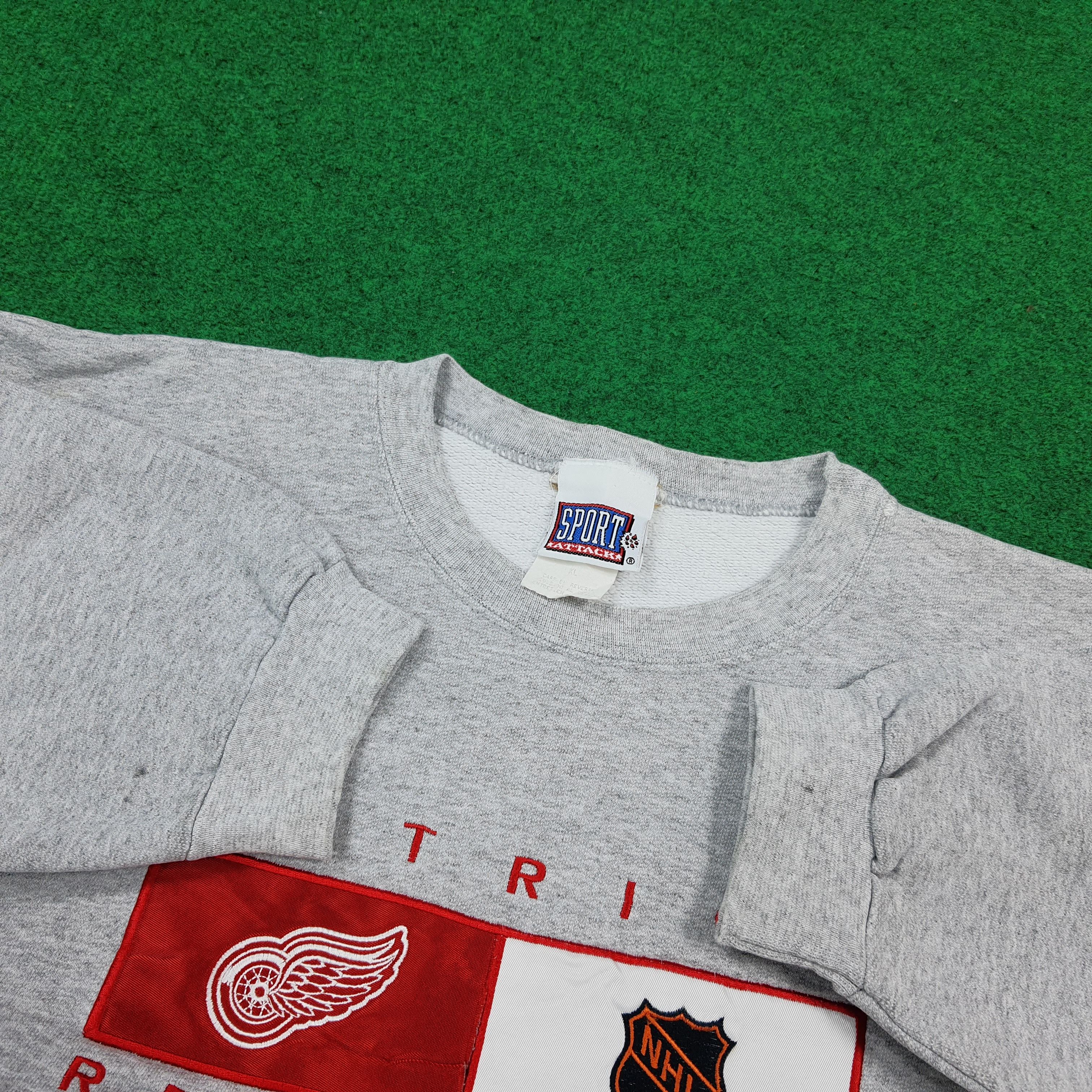 NHL Vintage Detroit Red Wings Hockey League Sweatshirt C291N1 Size US XL / EU 56 / 4 - 5 Thumbnail