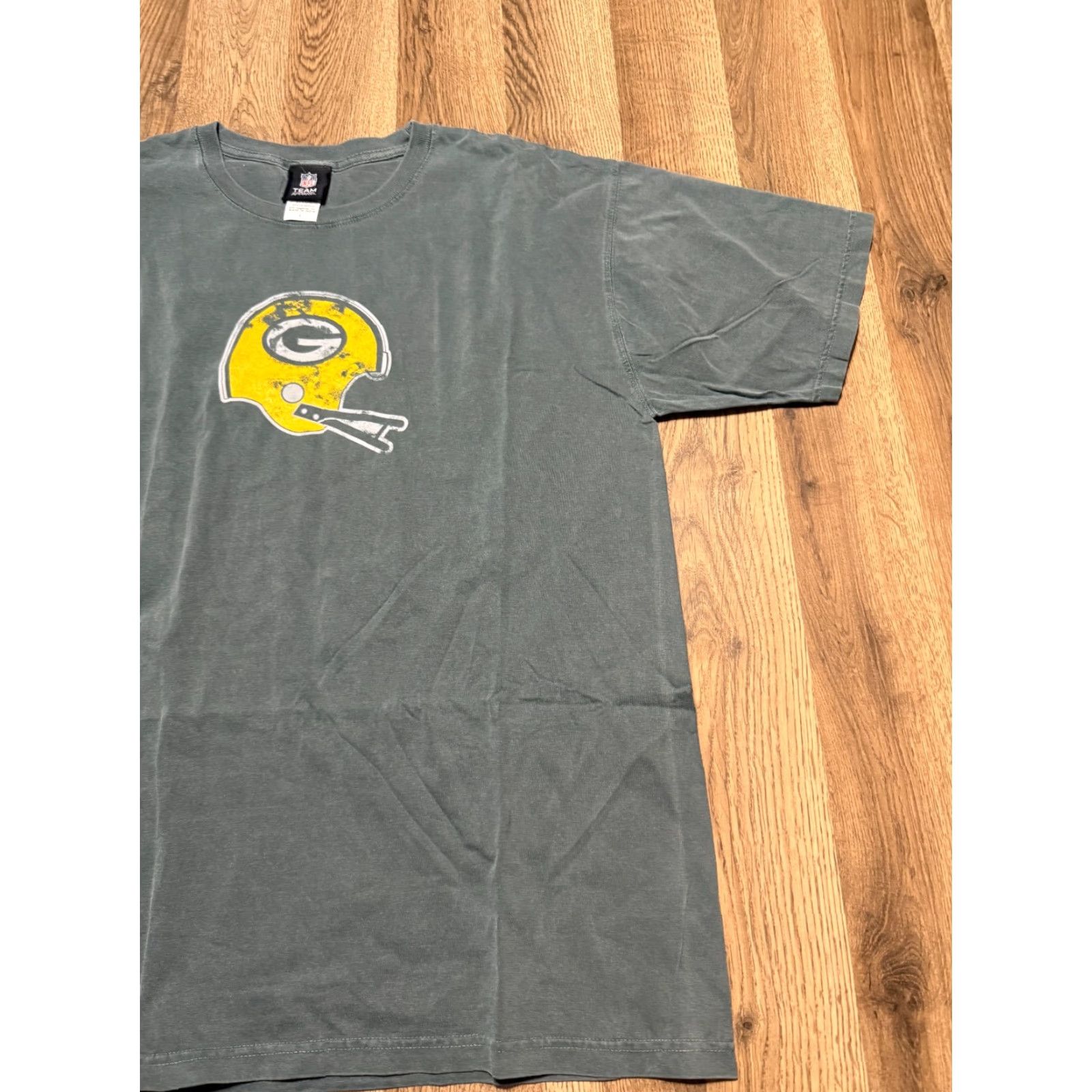 NFL VINTAGE NFL Team Apparel Shirt Men's Large Wisconsin Green Bay Packers (2000s) Green Bay Packers Shirt Mens Large Green Vintage Size US L / EU 52-54 / 3 - 4 Thumbnail