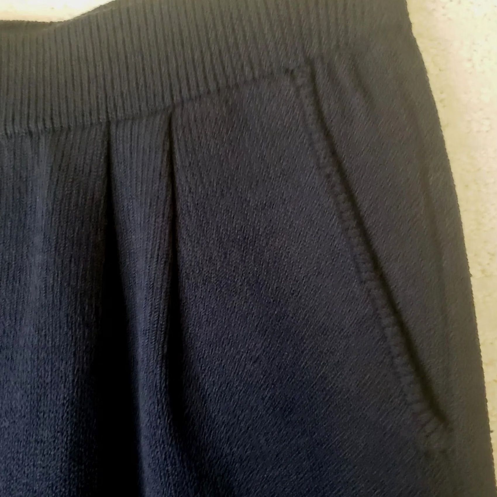Asics VINTAGE? No. St John Basics Womens Dress Pants Navy Knit Wool Wide-Leg Pleated Front Pockets Pull On Size 8 SS? Size M / US 6-8 / IT 42-44 - 5 Thumbnail