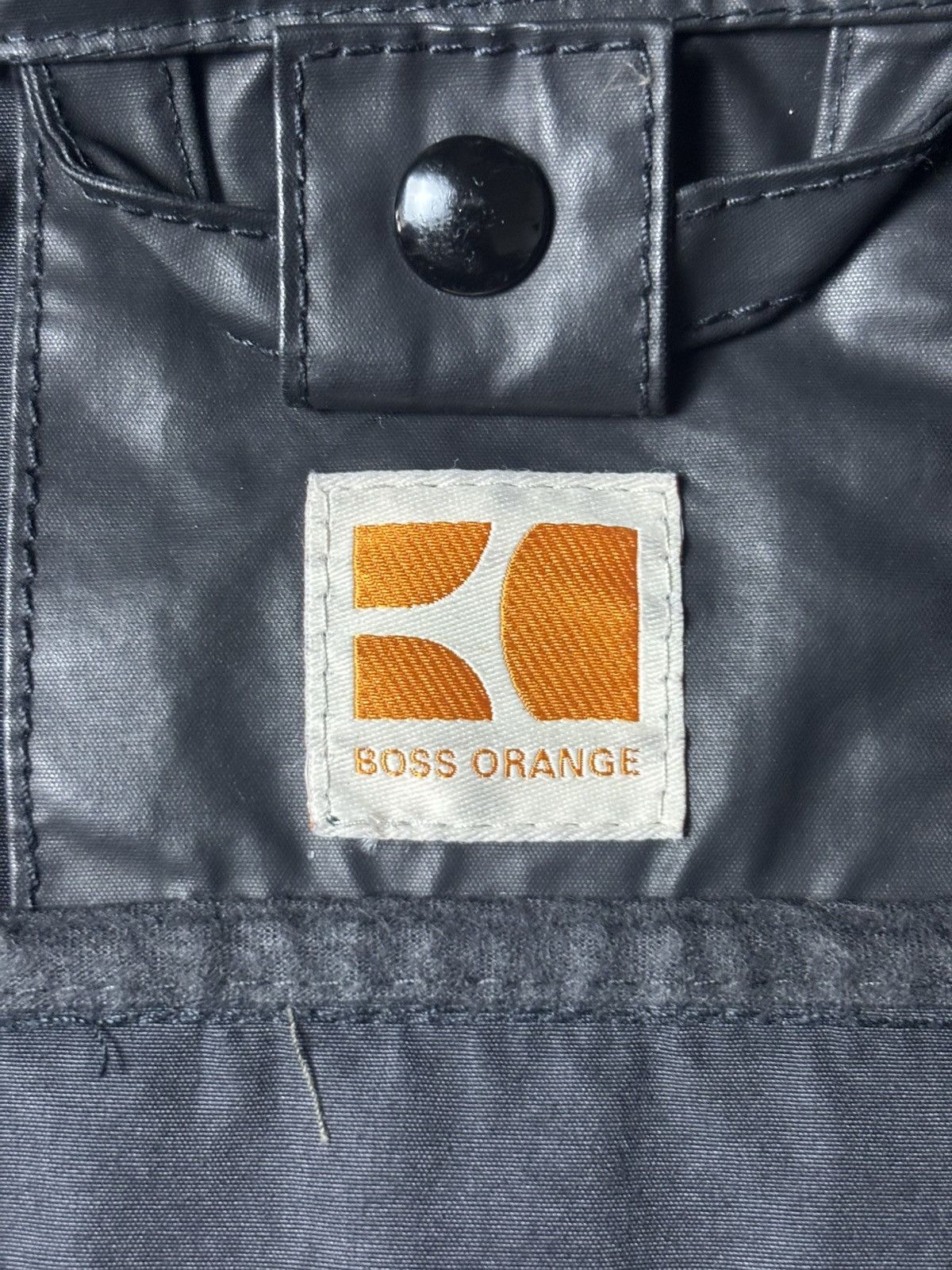 Hugo Boss 2000s Hugo Boss Orange Label 3D Pocket Waxed Jacket Size US L / EU 52-54 / 3 - 8 Thumbnail