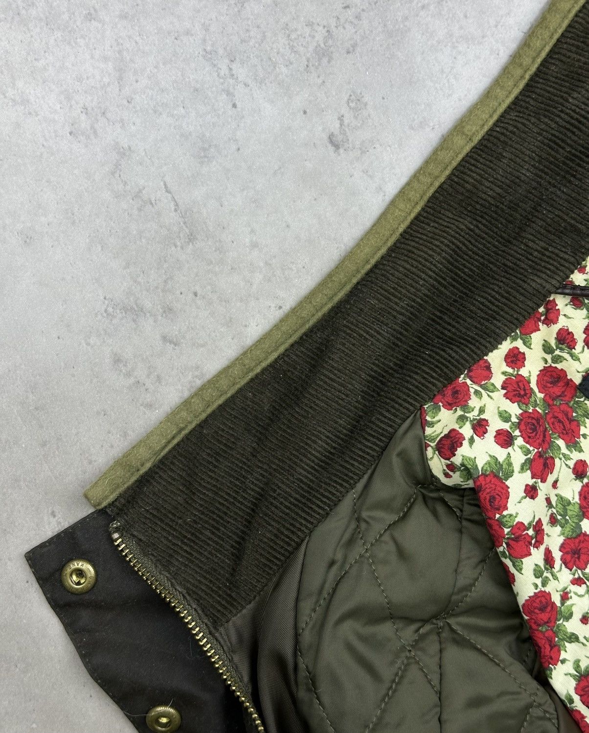 Barbour BARBOUR Olive Retail Morris Wax Jacket Medium Liberty Floral Size M / US 6-8 / IT 42-44 - 10 Thumbnail