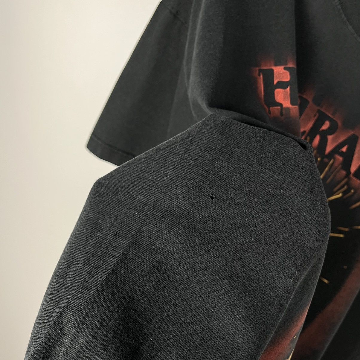 Expert Horror Vintage Hellraiser “I am Pain” Horror movie T Shirt 2002 Size US L / EU 52-54 / 3 - 17 Thumbnail