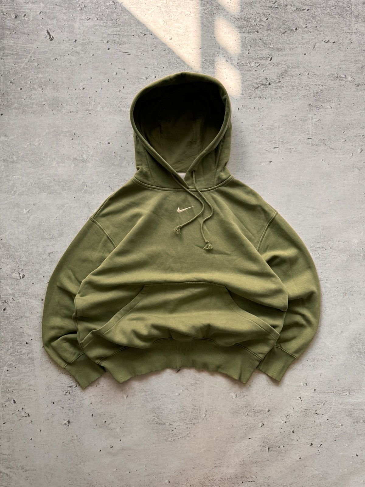 Nike × Vintage NIKE VINTAGE CENTER LOGO OVERSIZE BOXY HOODIE Size US S / EU 44-46 / 1 - 1 Thumbnail
