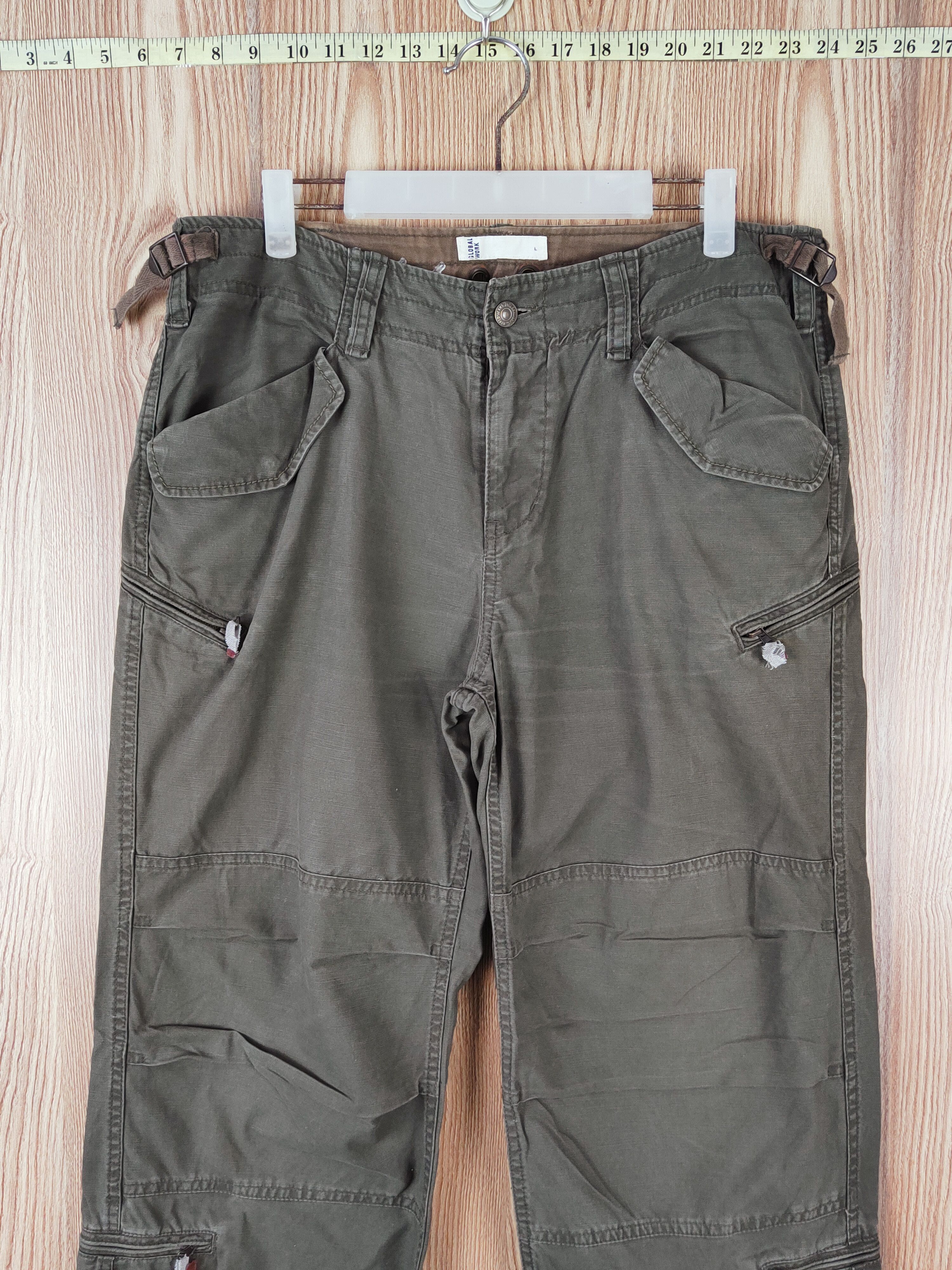 Global Work × Vintage Vintage Global Work Olive Multi Tactical pocket Cargo Pants Size US 36 / EU 52 - 2 Thumbnail