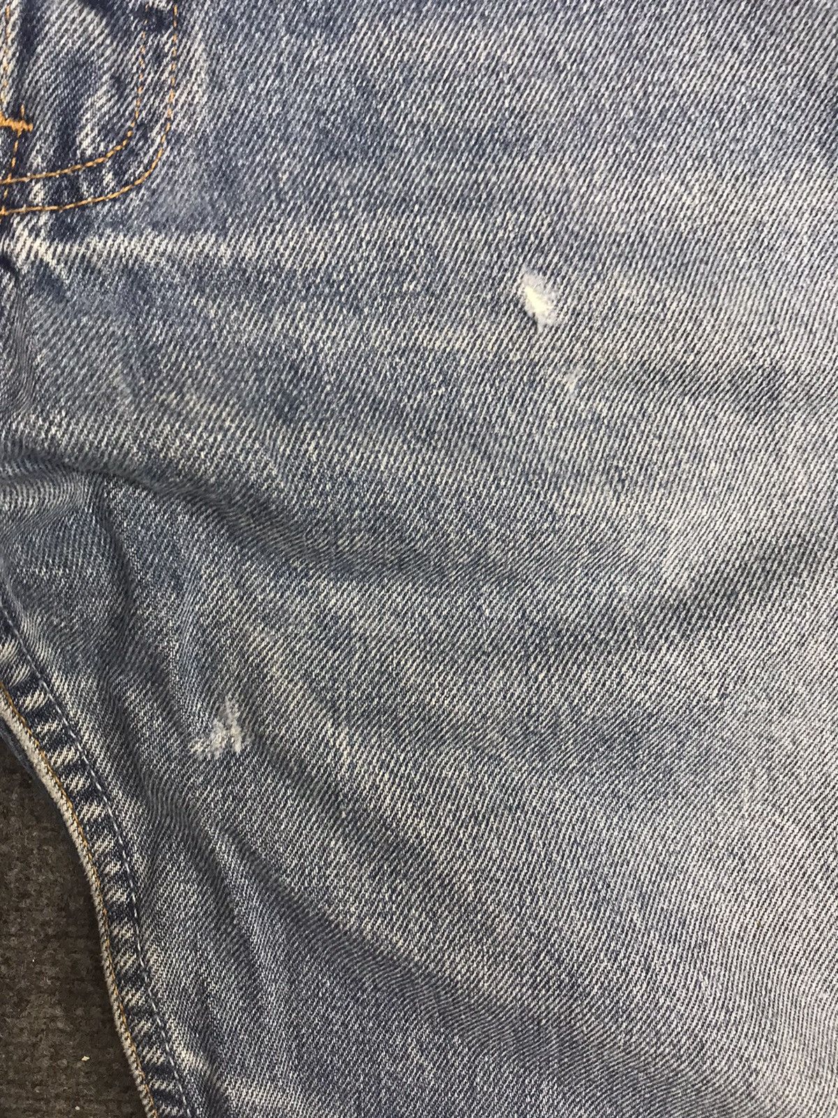 Levi's Vintage Levis 501 Light Wash Distressed Jeans Size US 35 - 8 Thumbnail