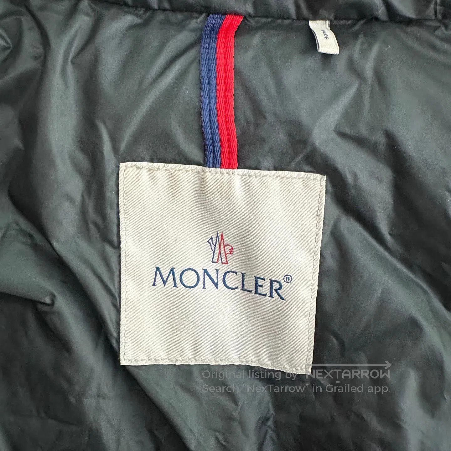 Moncler Green Puffer Coat with Hood, Size S. Size US S / EU 44-46 / 1 - 6 Thumbnail