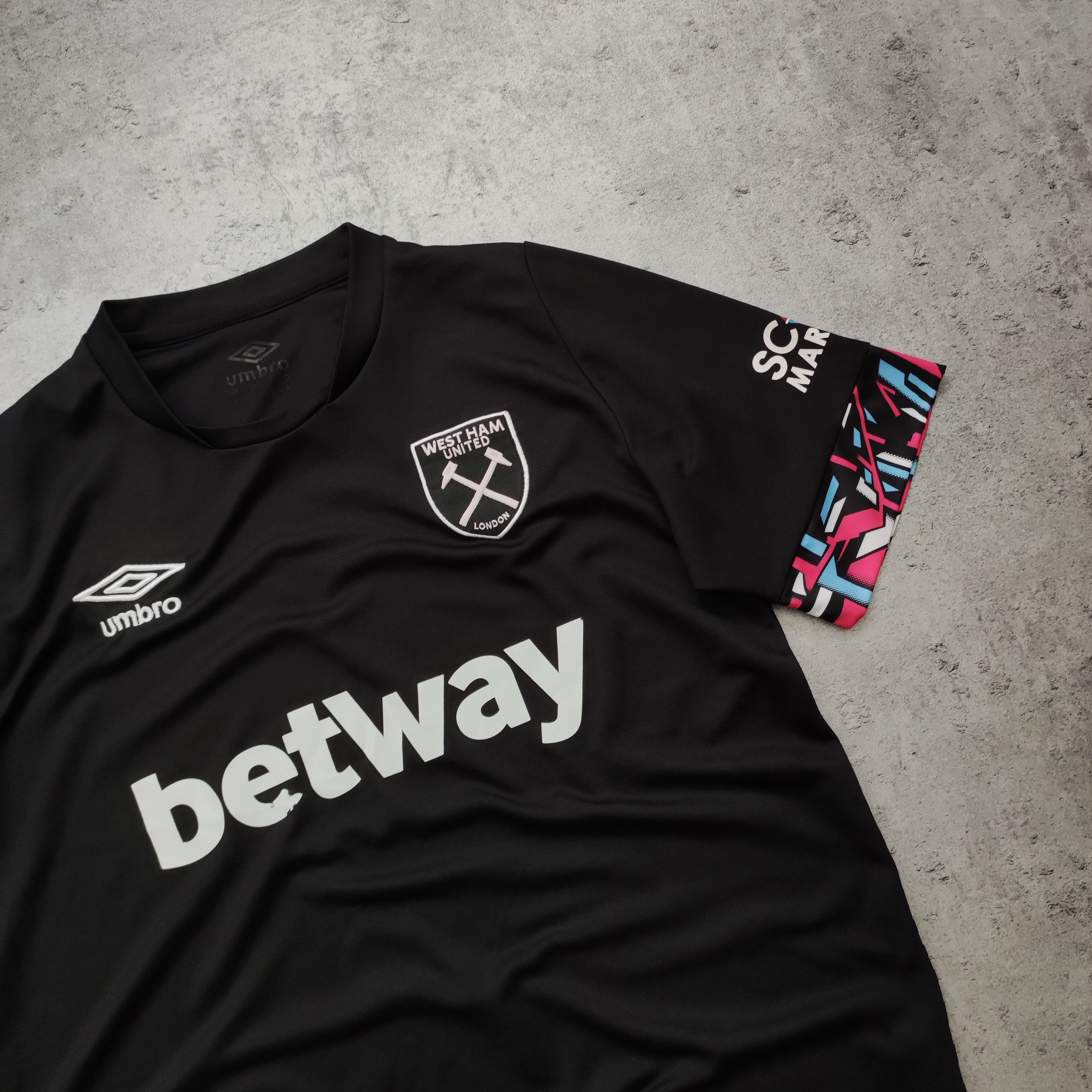 Vintage West Ham United 2022 Third Premier League Umbro Jersey Size US L / EU 52-54 / 3 - 3 Thumbnail