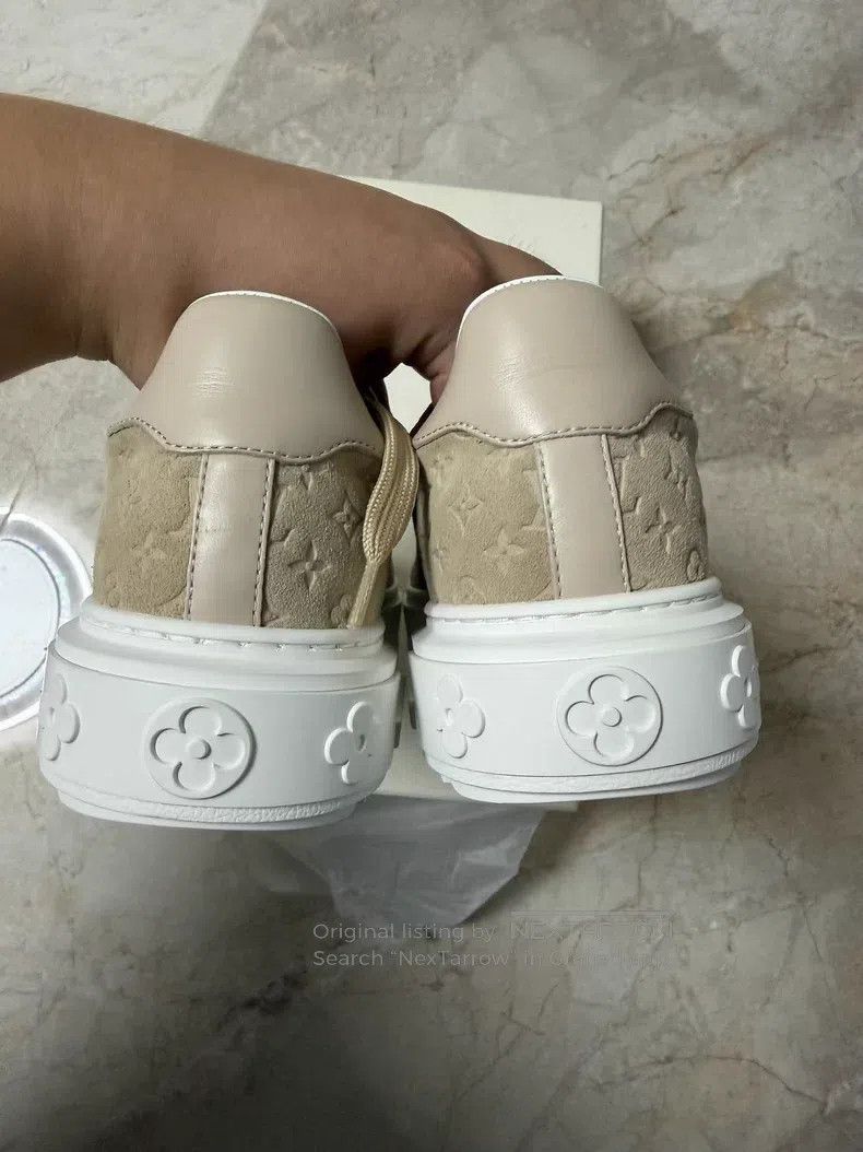 Louis Vuitton Louis Vuitton Nude pink suede reading shoes Size US 5.5 / IT 35.5 - 3 Thumbnail