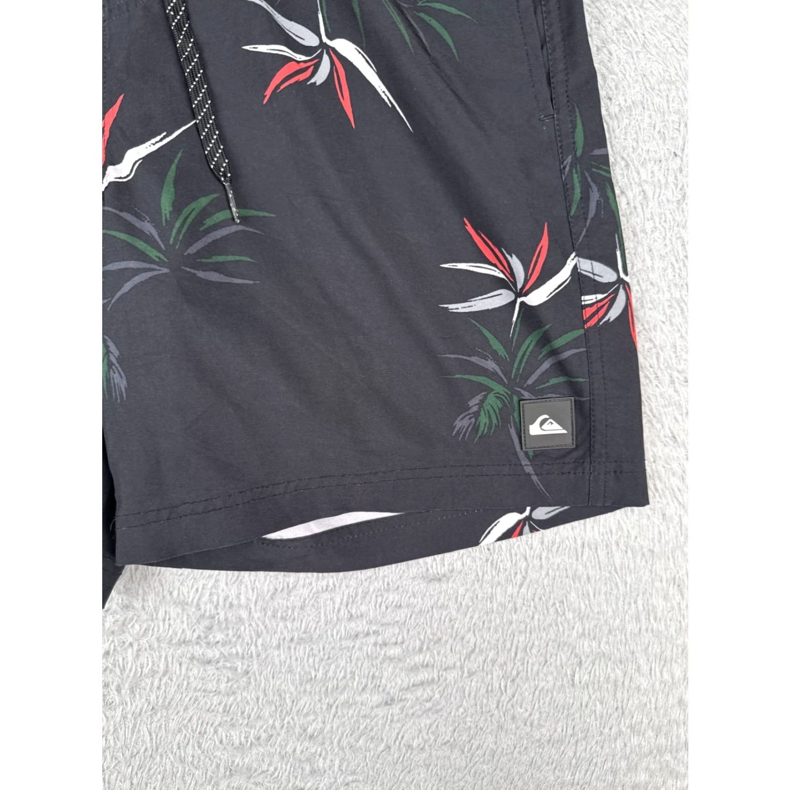 Quiksilver Quiksilver Bottom Adult Small Black Floral Lined Polyester Blend 32x8 Mens Size US 29 - 2 Thumbnail