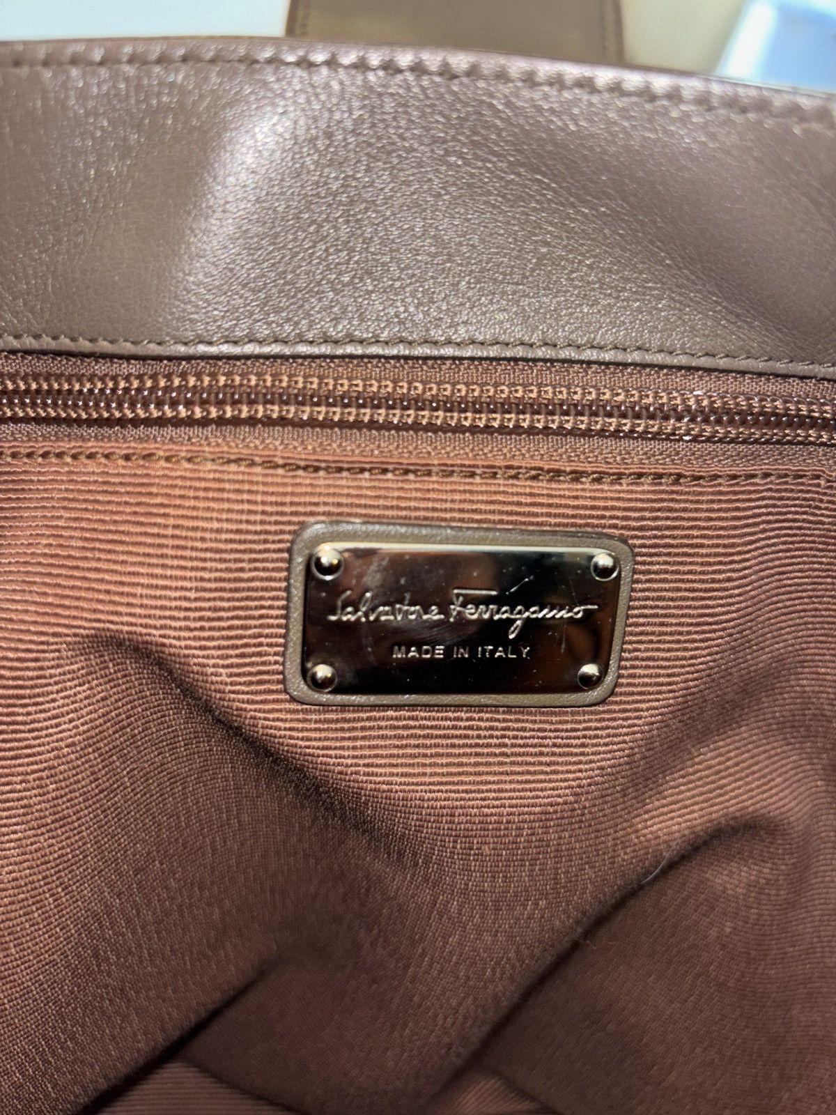 Salvatore Ferragamo Brown Patent Leather Ferragamo Tote Size ONE SIZE - 17 Thumbnail